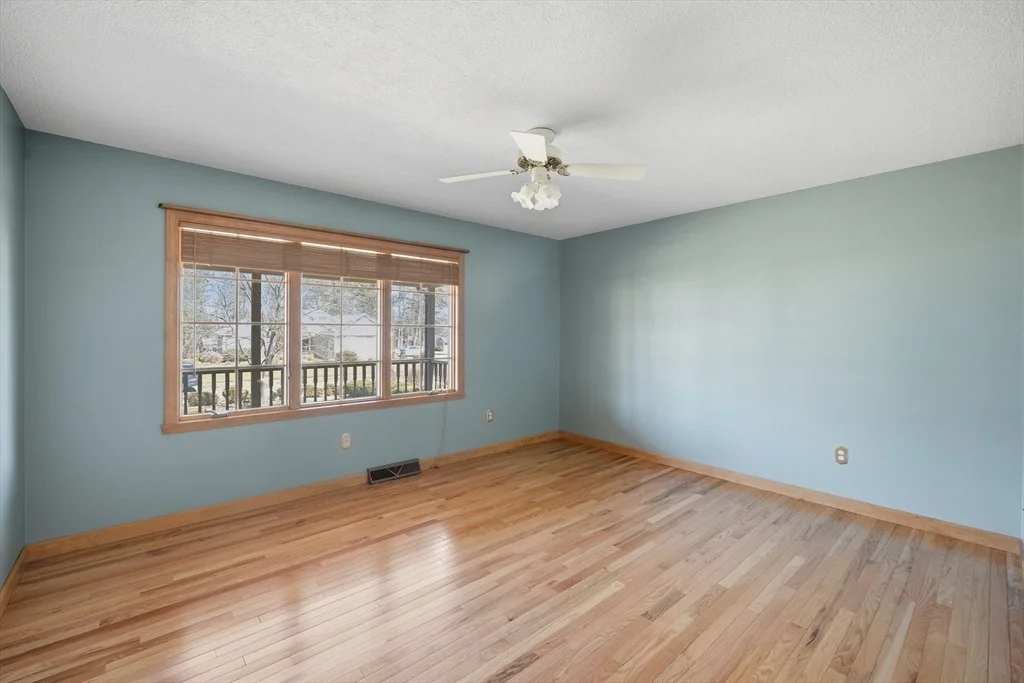 Photo of 11 Laurel Drive