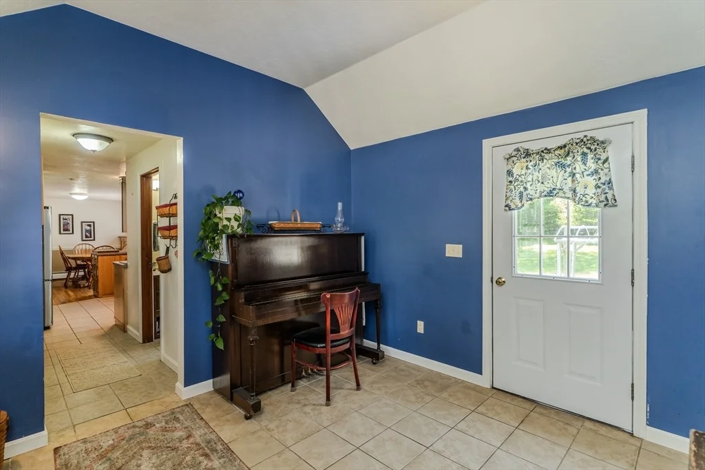 Photo of 446 Wheelwright Rd