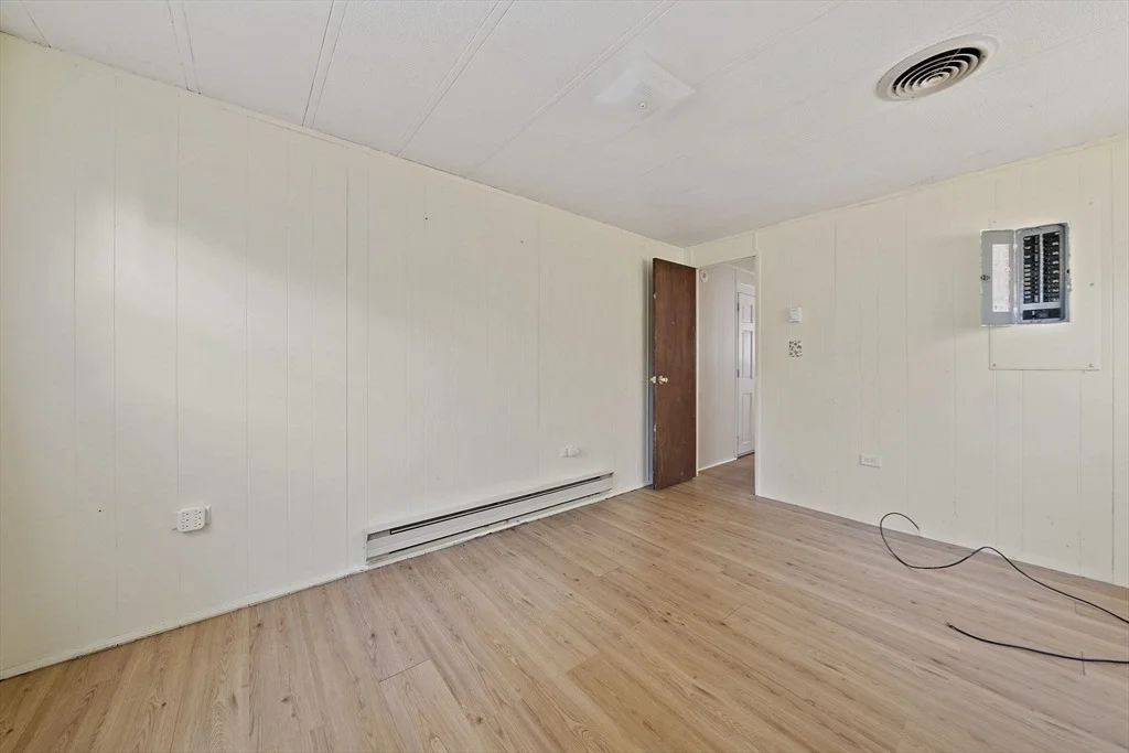 Photo of 6 Northway