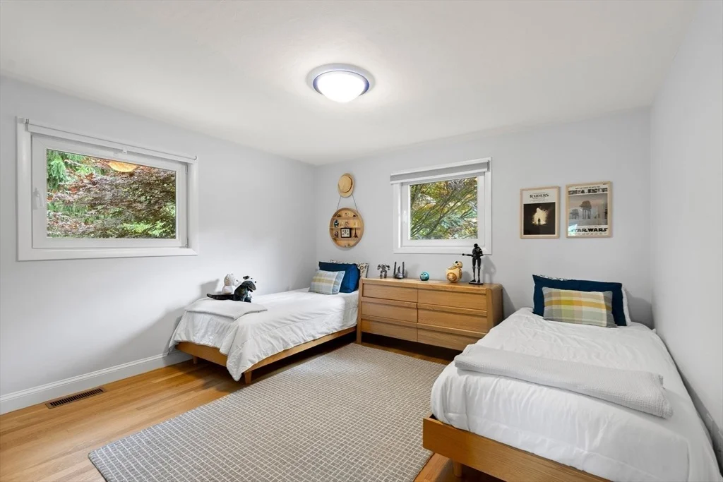 Photo of 285 Brush Hill Rd