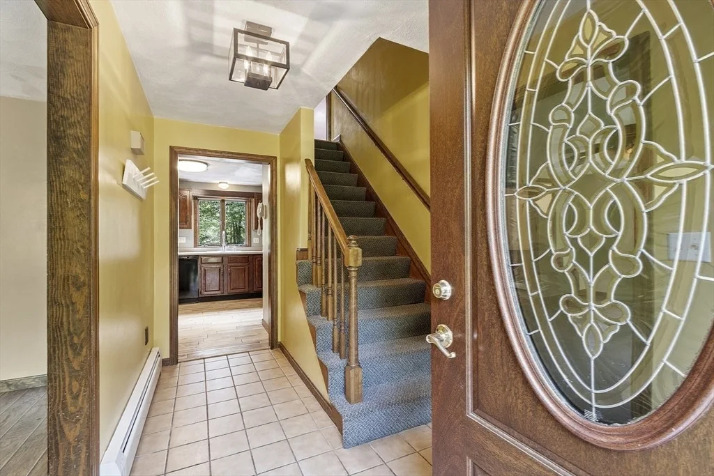Photo of 146 Lowell Rd