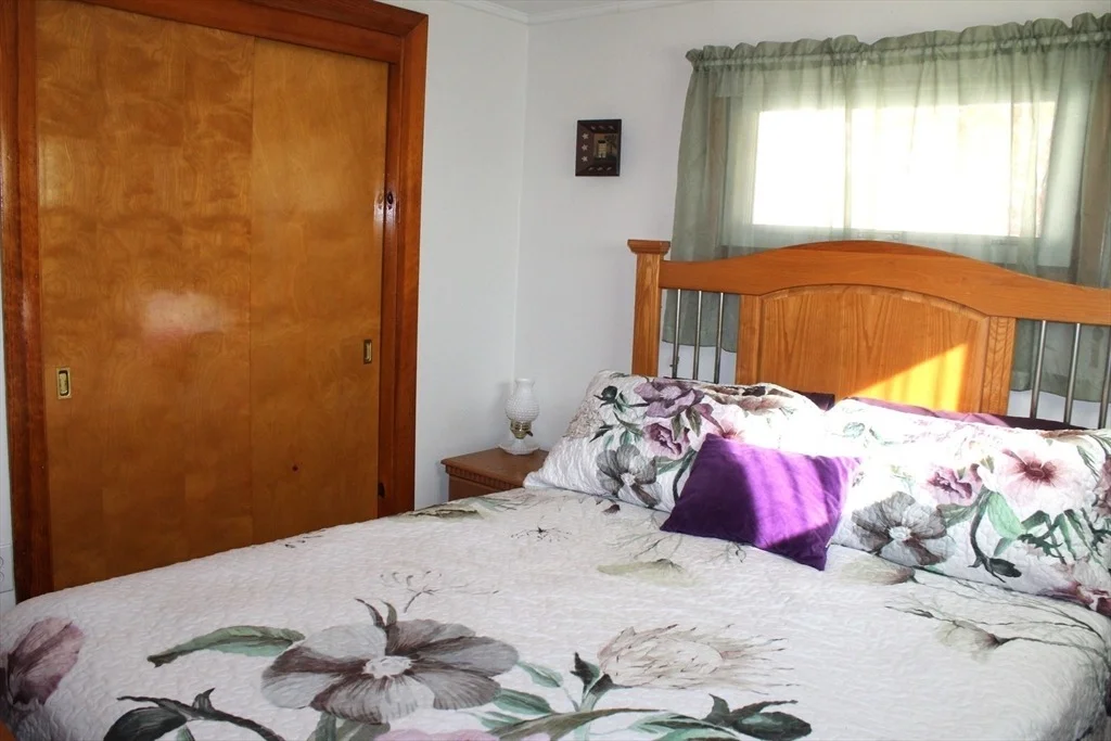 Photo of 60 Shore Rd