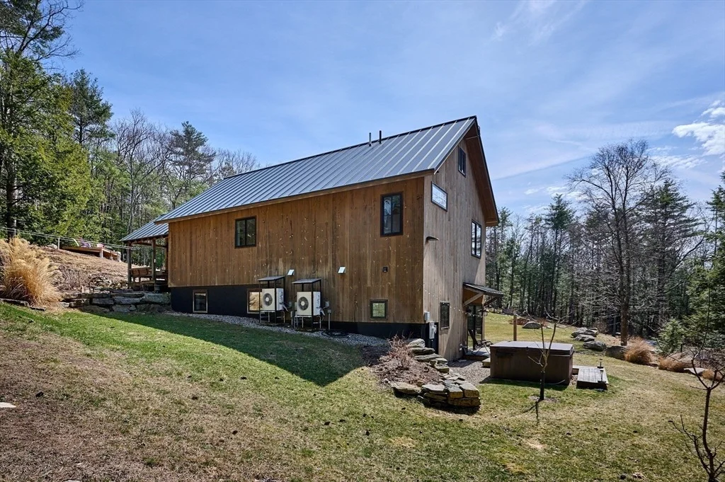 Photo of 32 Cave Hill Rd
