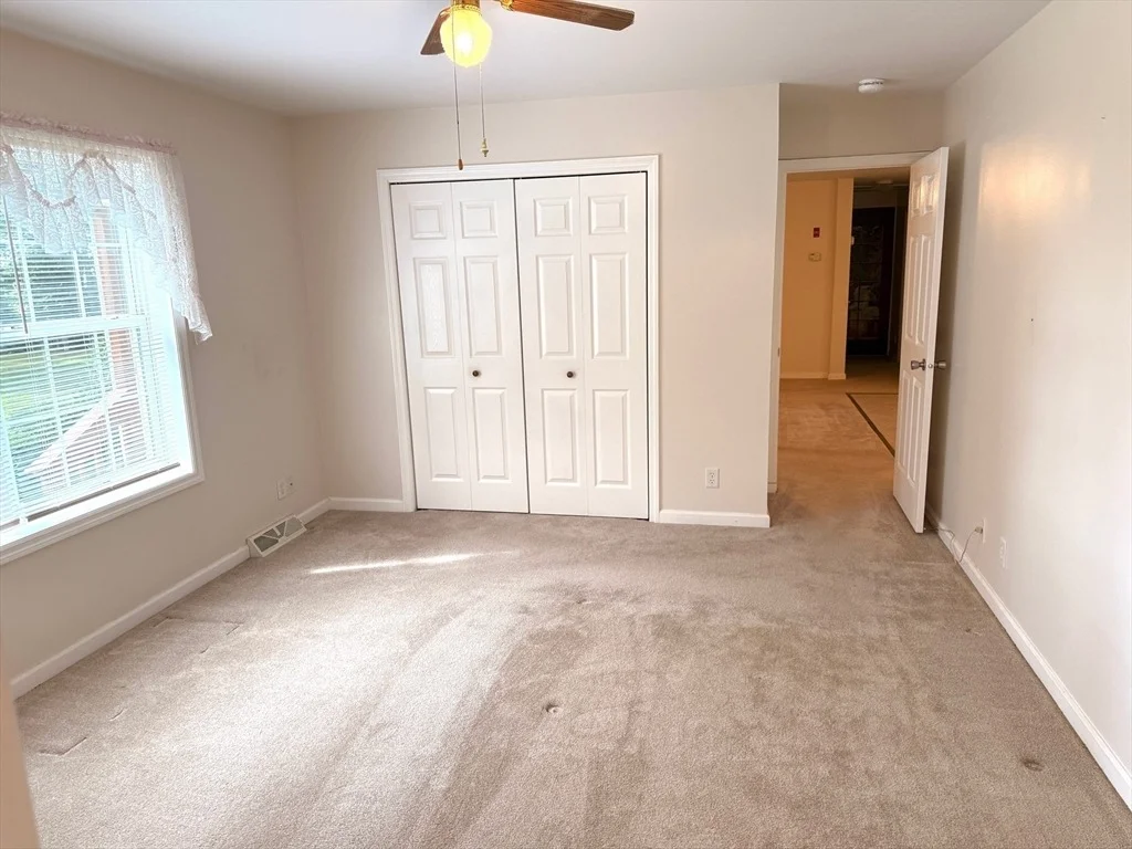 Photo of 330 Root Rd