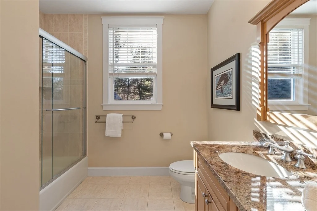 Photo of 80 Daniels Ln