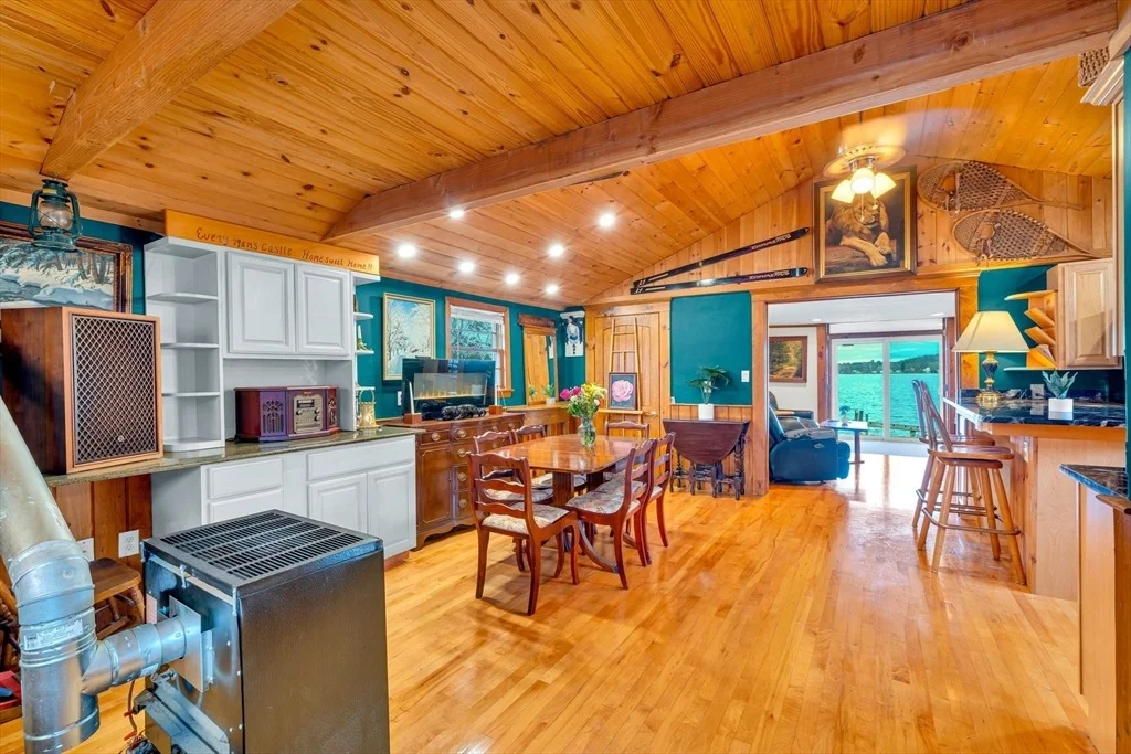 Photo of 1 Bisson Ln