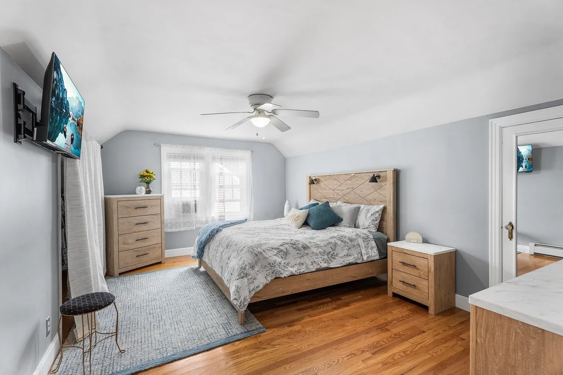 Photo of 403 June St