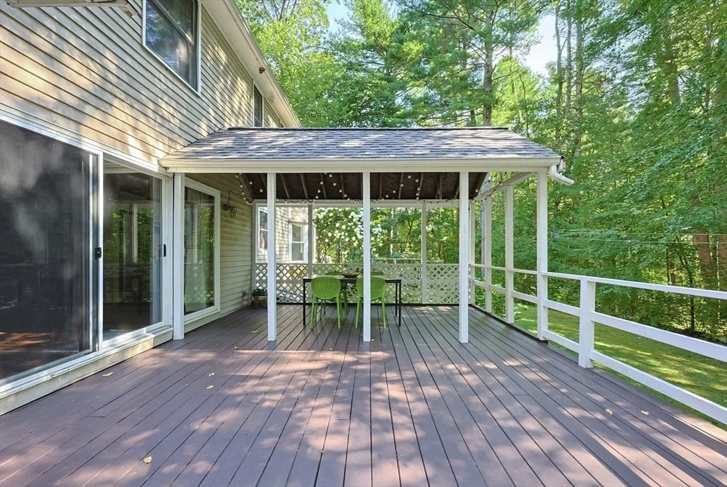 Photo of 74 Spinning Wheel Dr