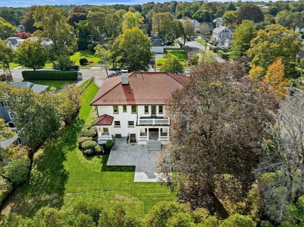 Photo of 2 Ocean Avenue