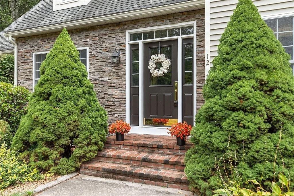 Photo of 12 Cranberry Circle