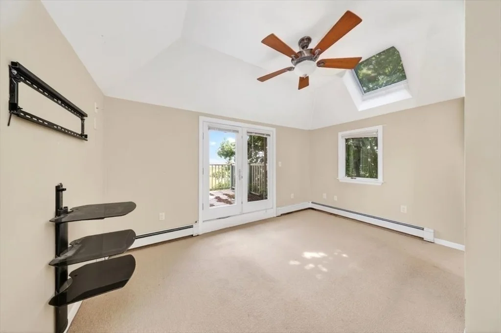 Photo of 79 Collier Rd