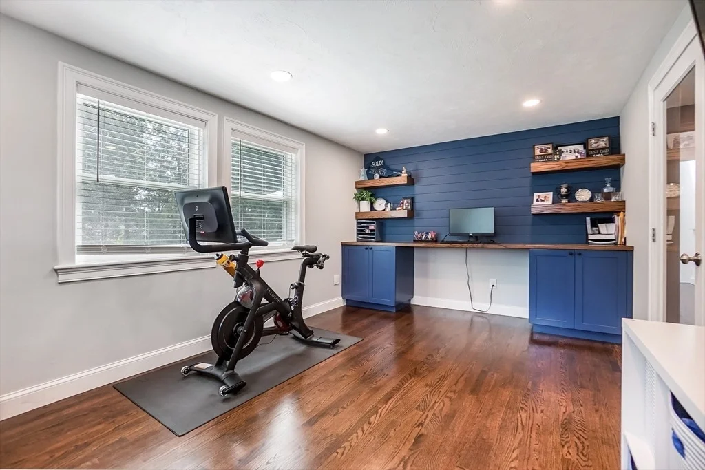 Photo of 19 Edgell Dr