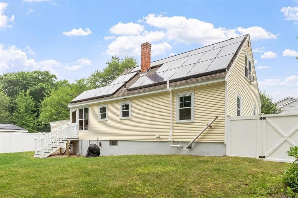 Photo of 35 Natick St