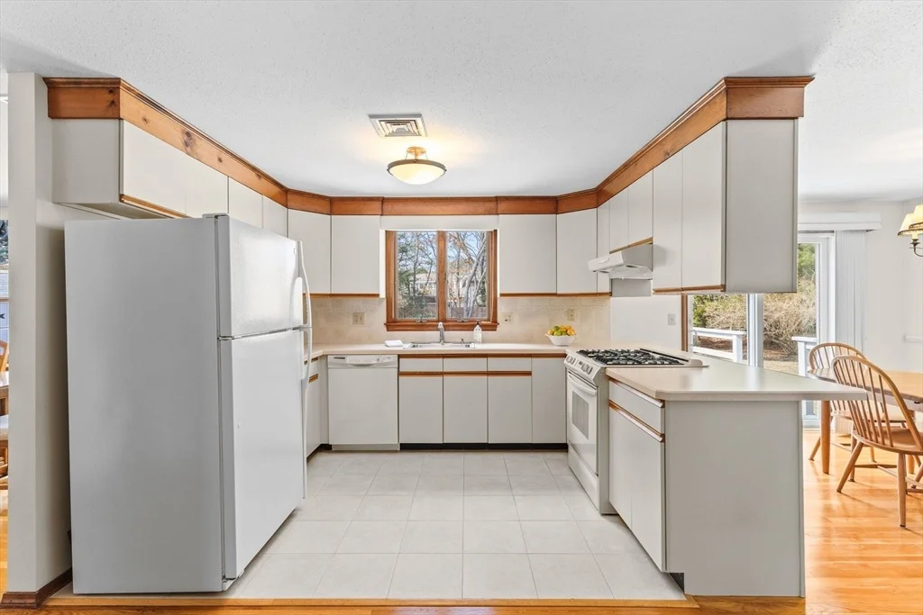 Photo of 363 Prince Hinckley Rd