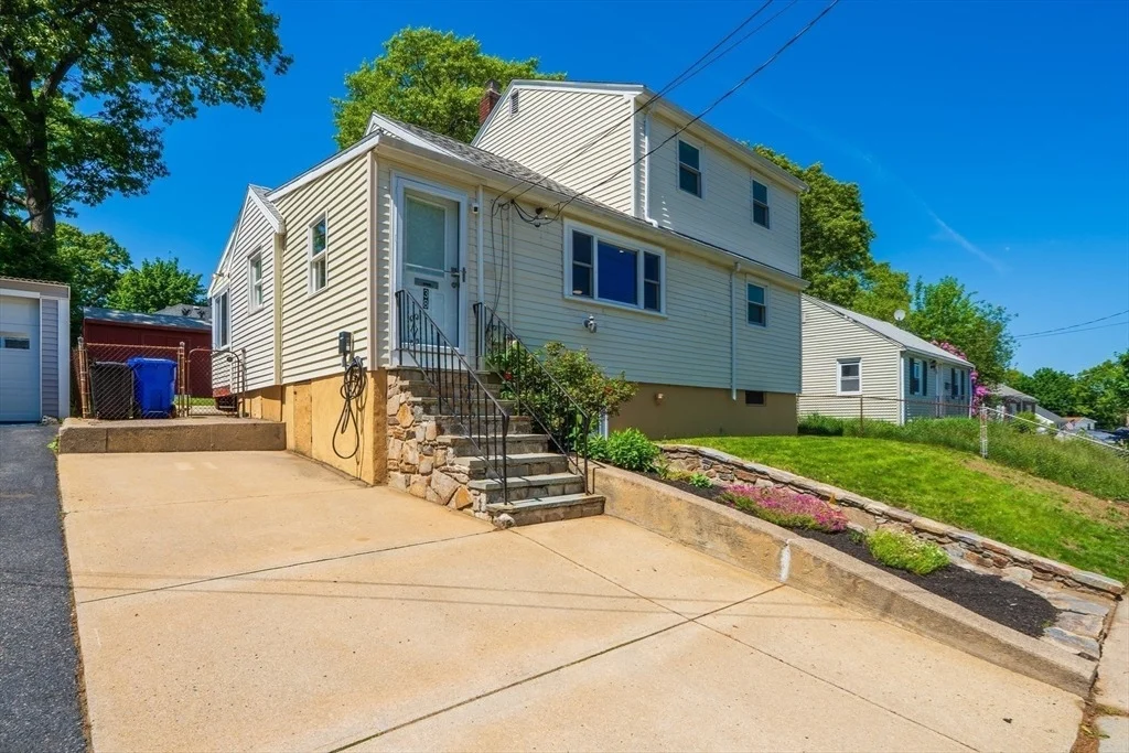 Photo of 38 Grassmere Rd