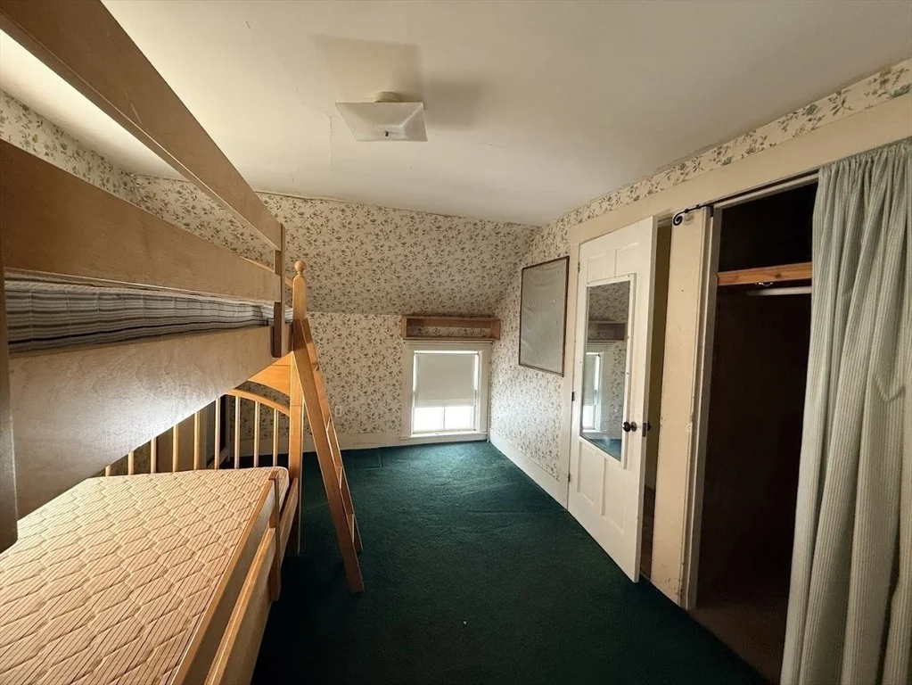 Photo of 8 Maple Street