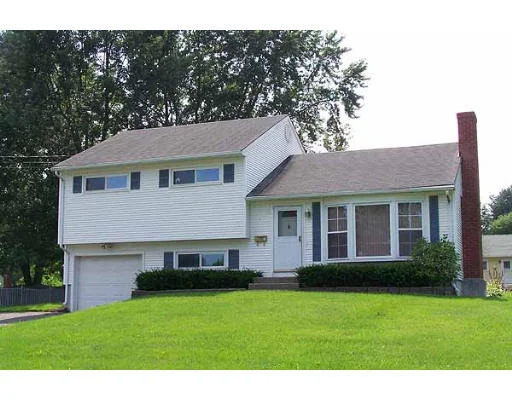 Photo of 63 Putnam Lane