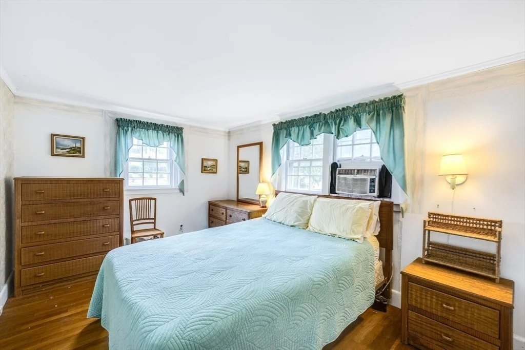 Photo of 127 Short Beach Road