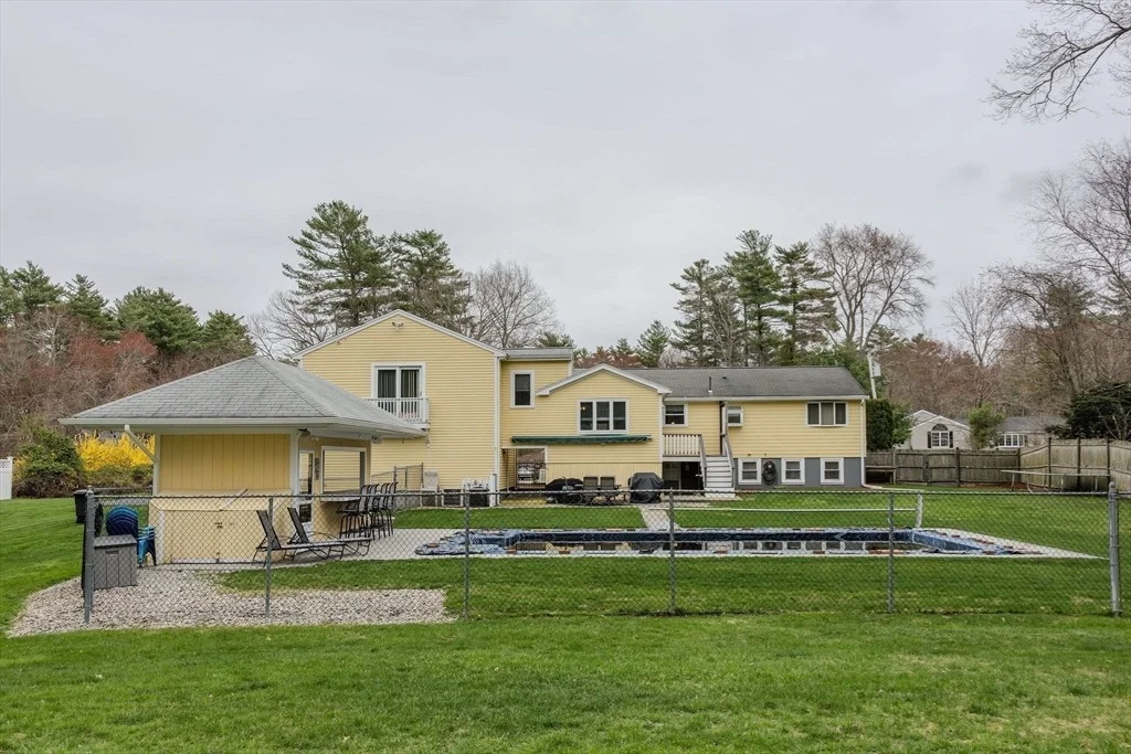 Photo of 46 Puritain Drive