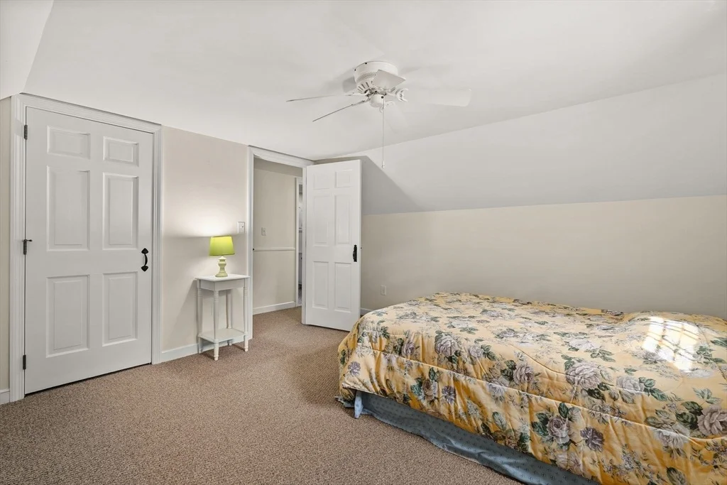 Photo of 526 Walnut St