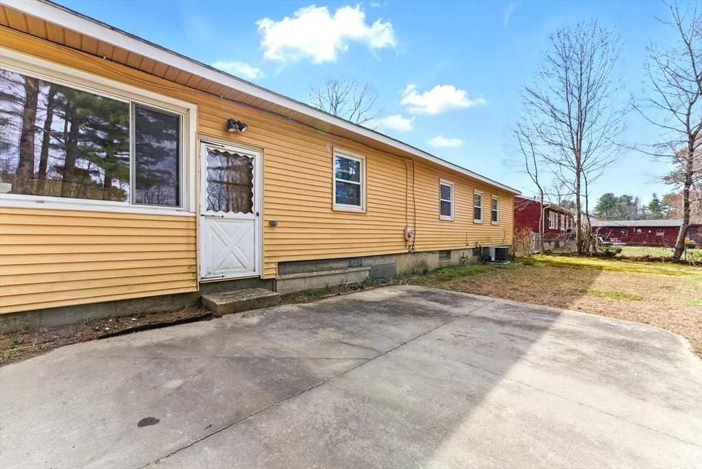 Photo of 52 Forest Glen Dr