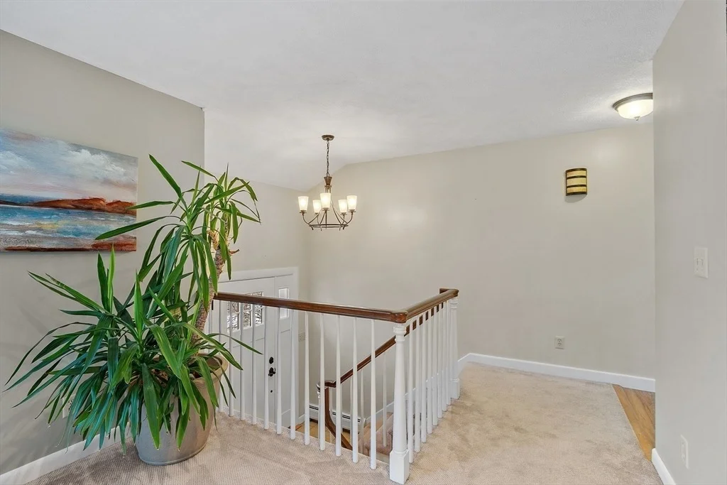 Photo of 10 Merrymount Dr