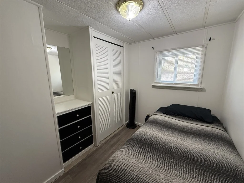 Photo of 37 Grouse Dr