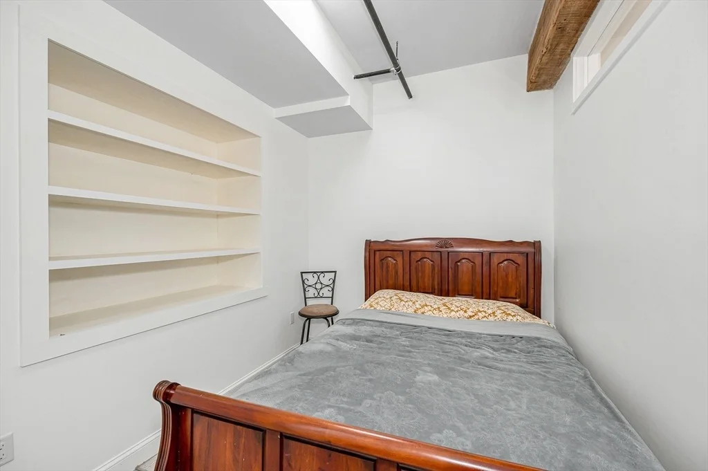 Photo of Unit 201 at 15 Kearney Sq