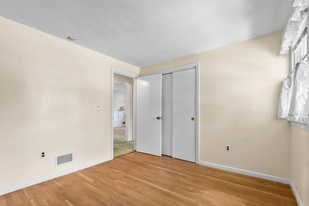 Photo of 348 Belknap