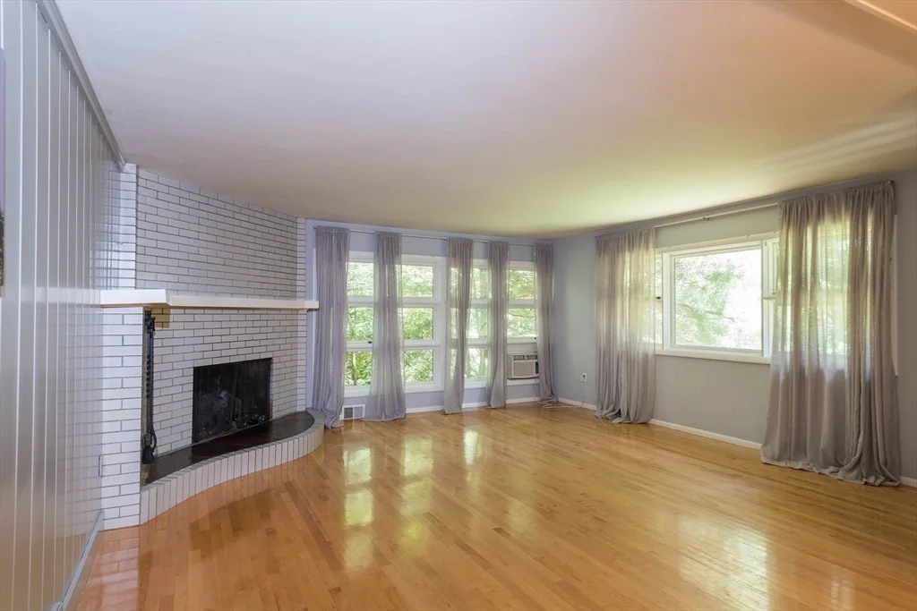 Photo of 56 Carleton Road