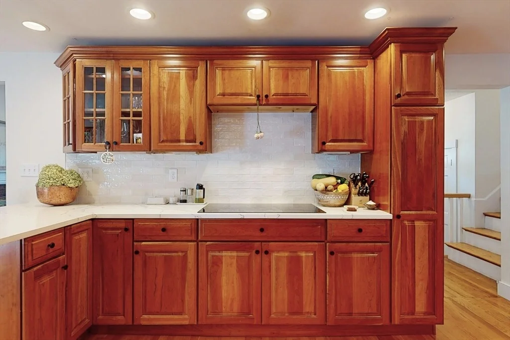 Photo of 10 Glen Cir