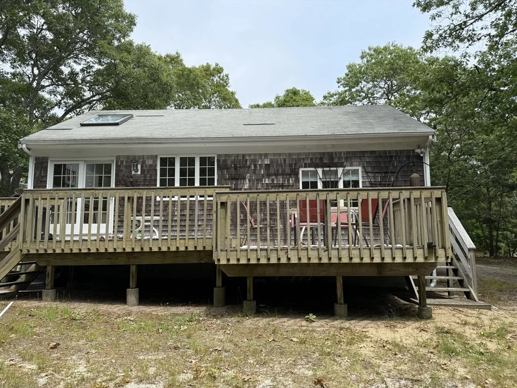 Photo of 183 Monomoscoy Rd
