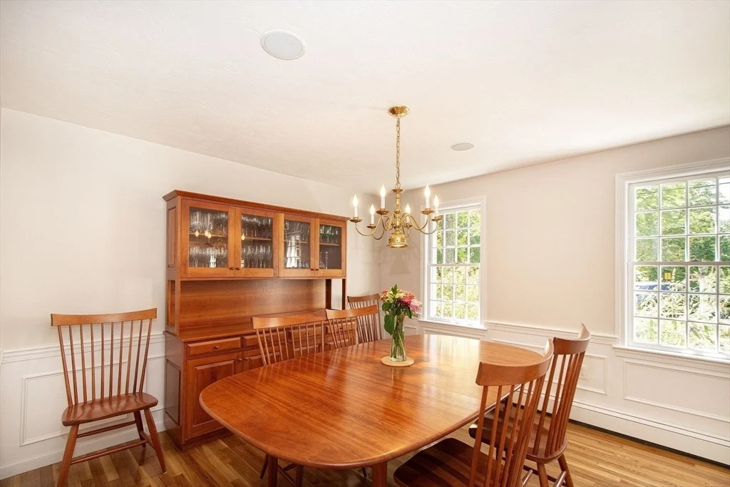 Photo of 39 Ledgewood Dr
