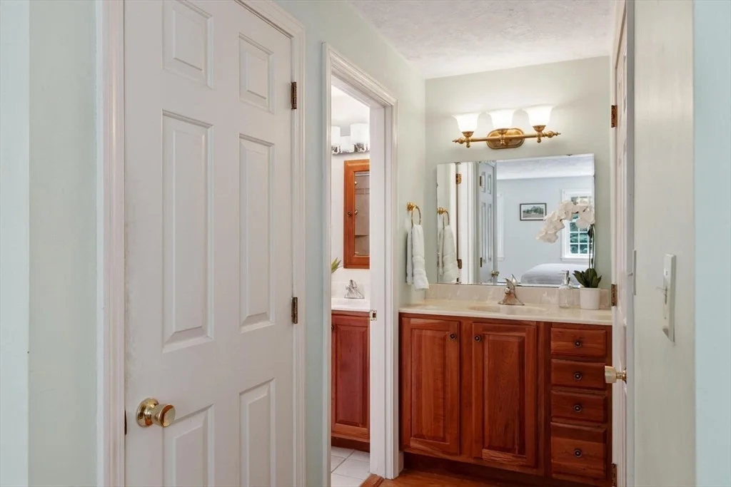 Photo of 105 Slough