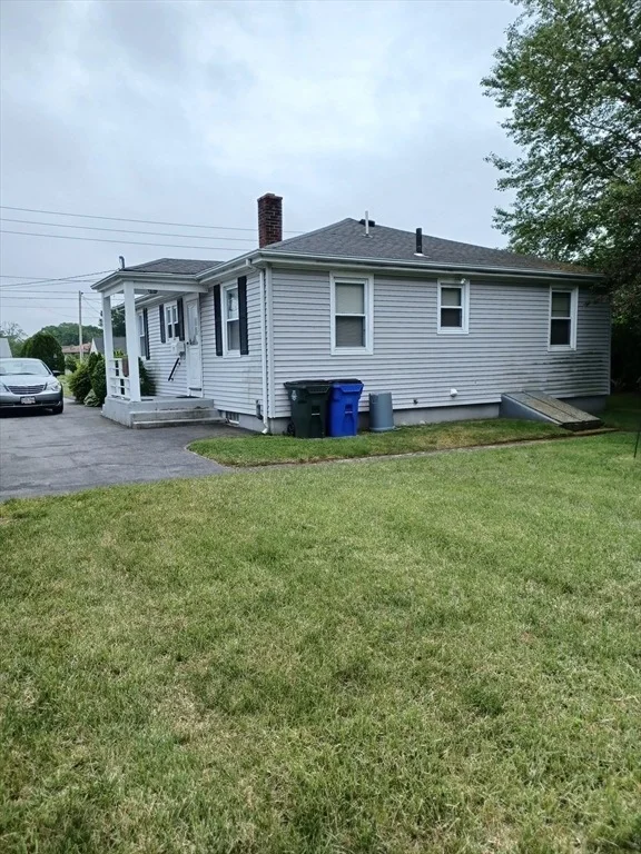 Photo of 822 N. Eastern Ave