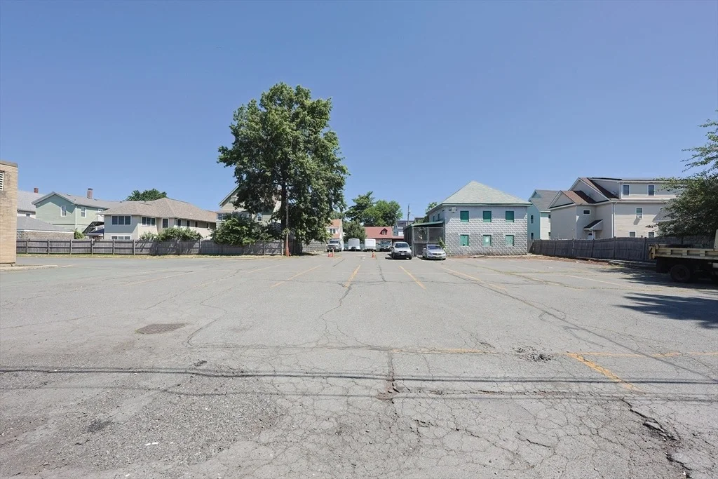 Photo of 162 Emerald St