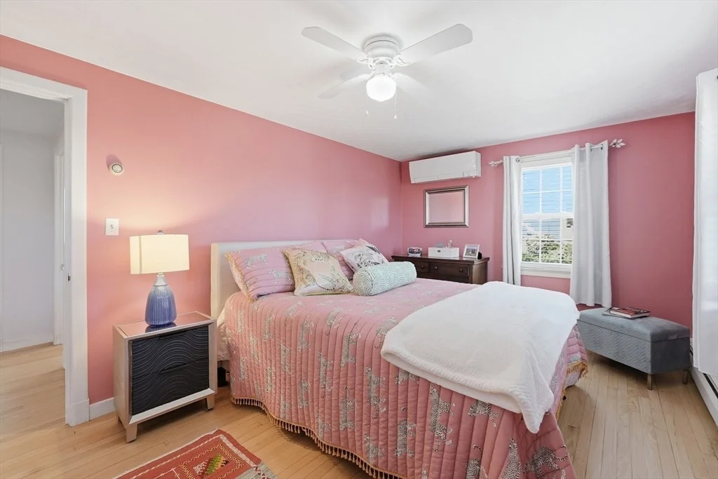 Photo of 11 Drury Ln