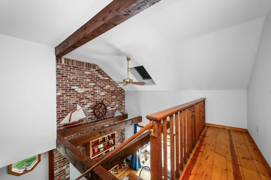 Photo of 21 2nd St
