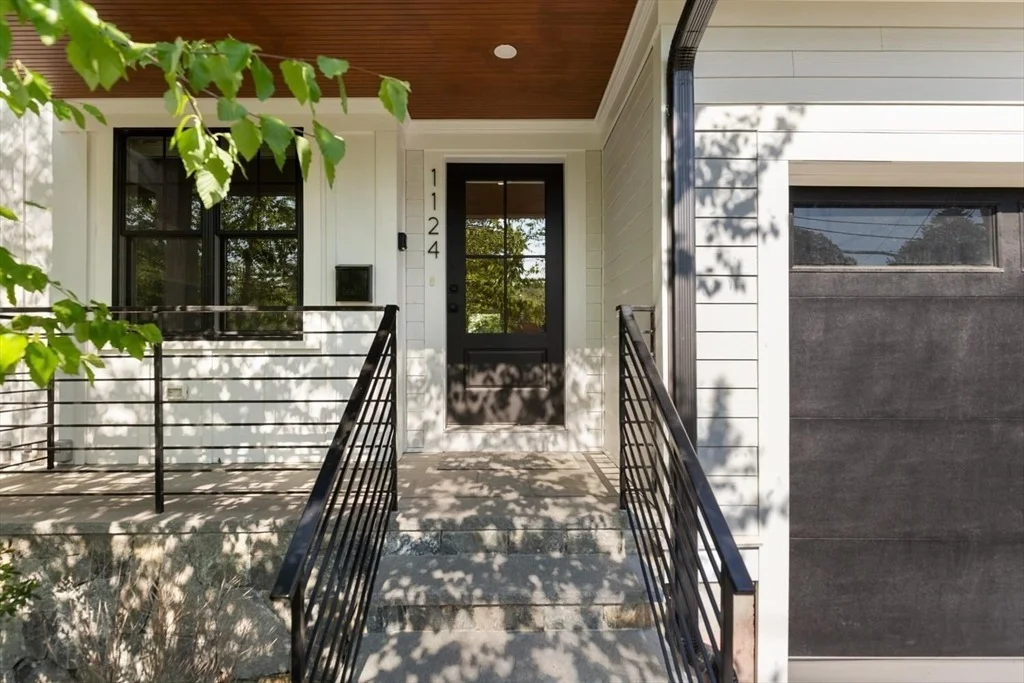 Photo of 1124 Chestnut St