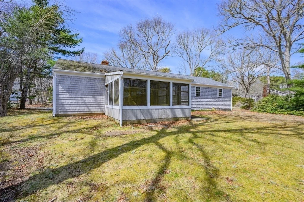 Photo of 22 Longfellow Dr