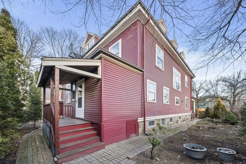 Photo of 62 Fuller St