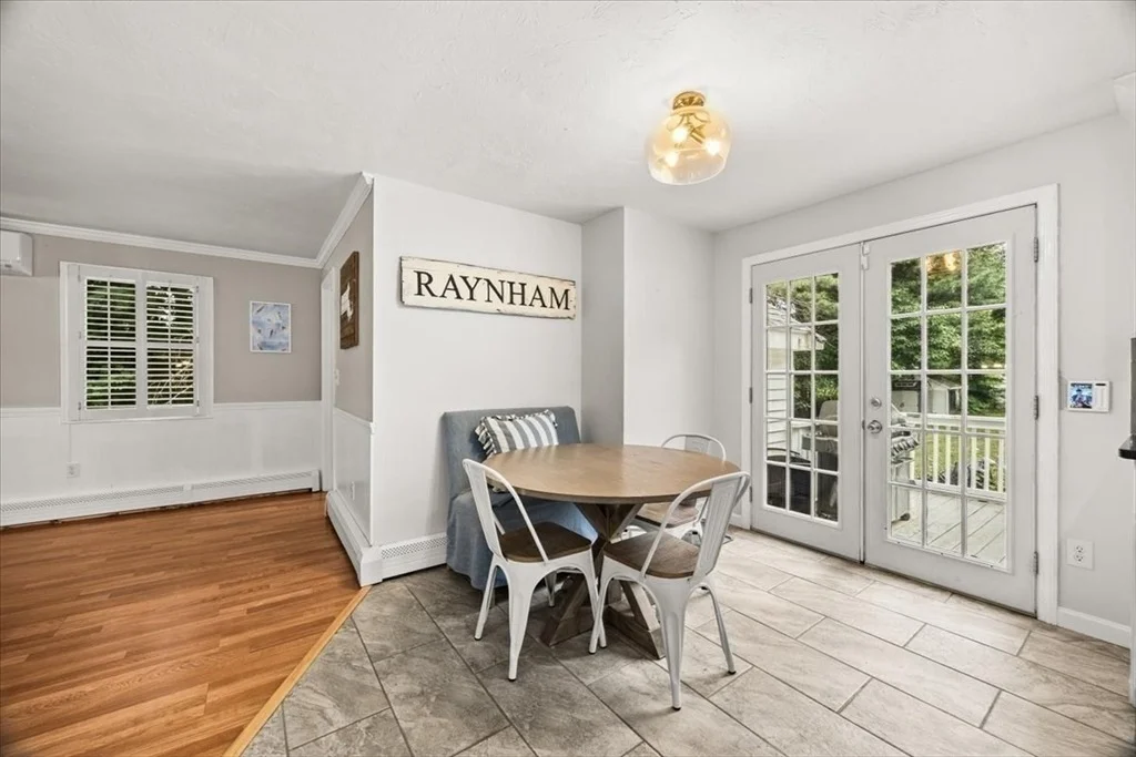 Photo of 758 King St