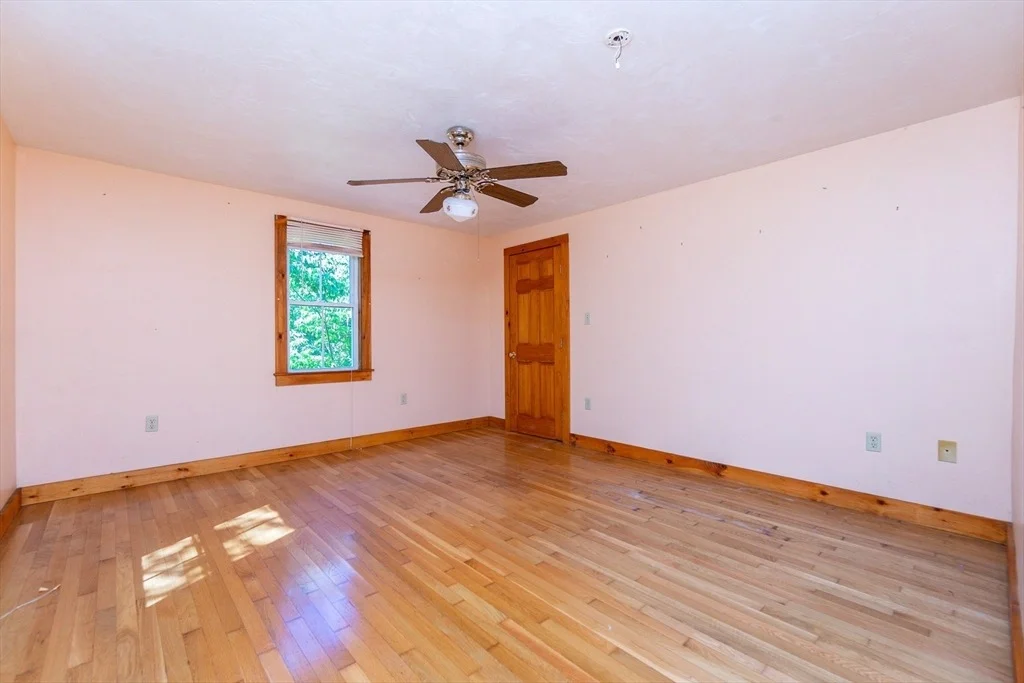 Photo of 2596 Cranberry Hwy