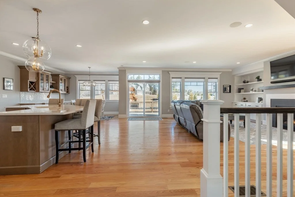 Photo of 10 Rochambeau Ave