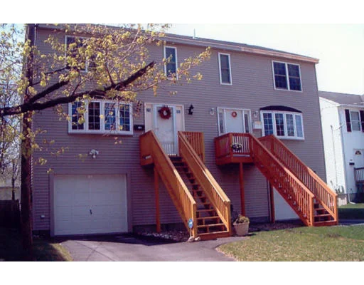 Photo of 11A Stowell St.