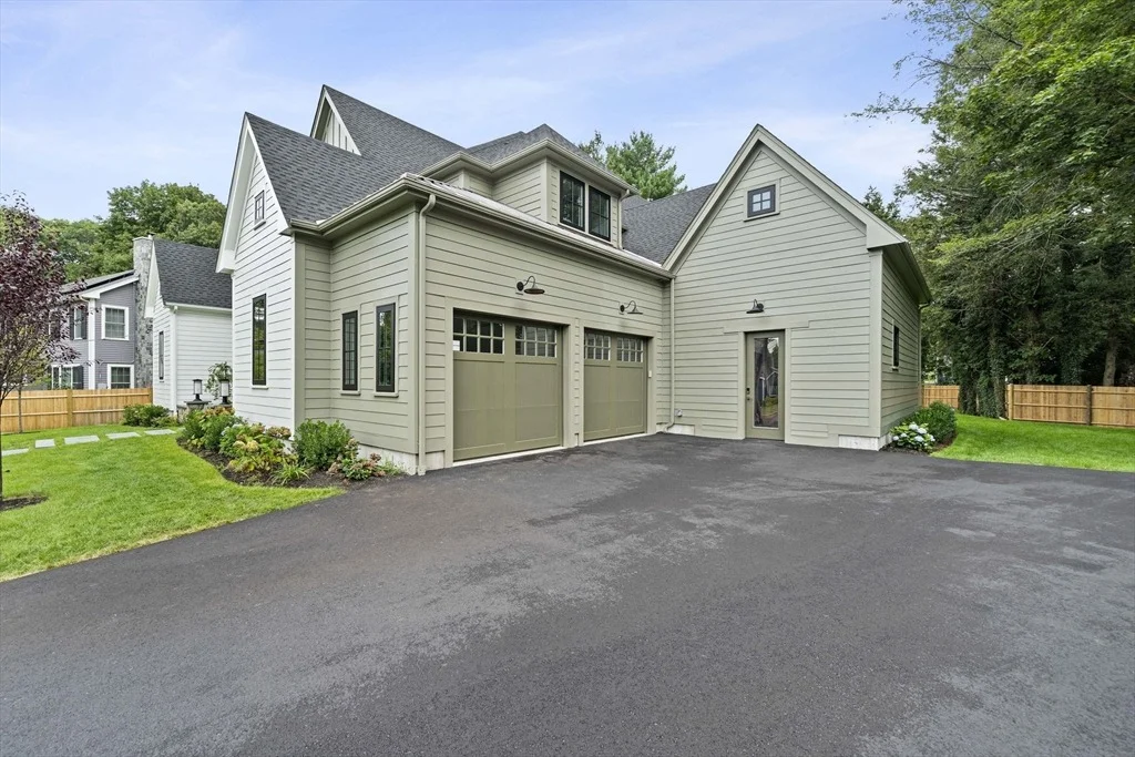 Photo of 38 Swallow Drive