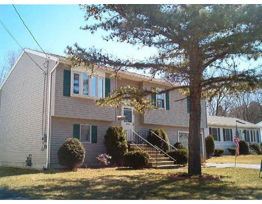 Photo of 233 Senator St