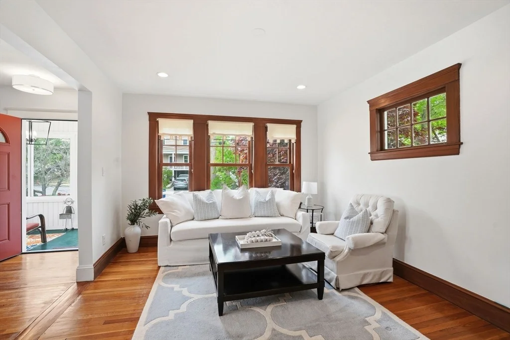 Photo of 252 Washington St