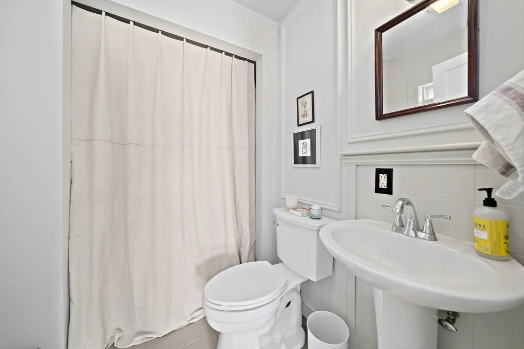 Photo of 339 State Street