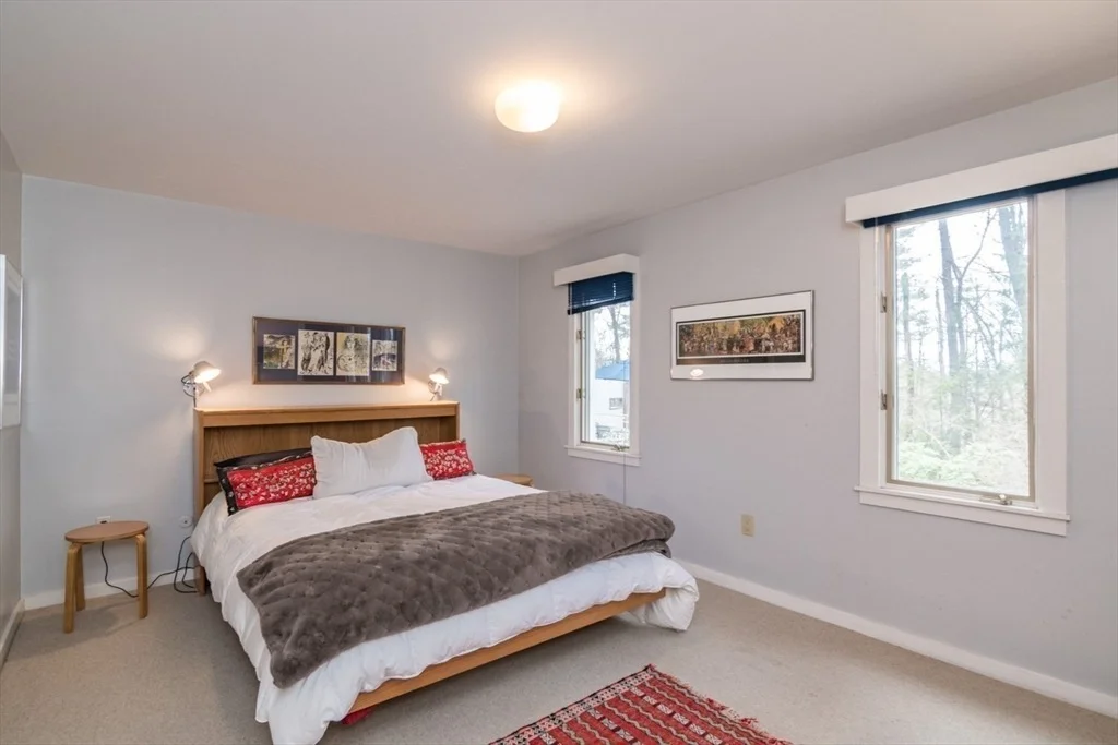 Photo of 43 Morgan Cir